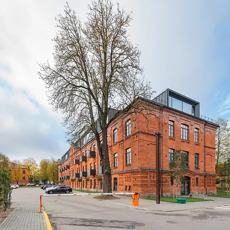 Shanti Barracks #2 By Polo Apartment Kaunas